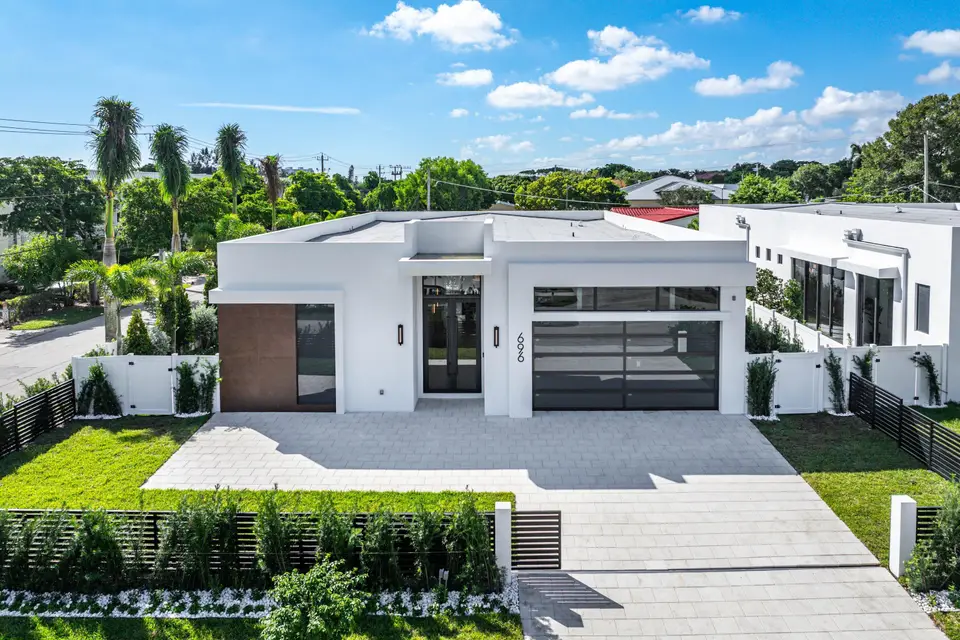 696 Hastings Street, Boca Raton, FL 33487