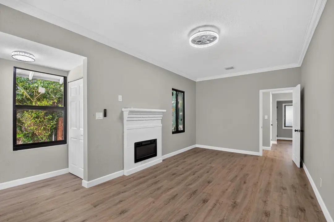 516 48TH Street, West Palm Beach, FL 33407
