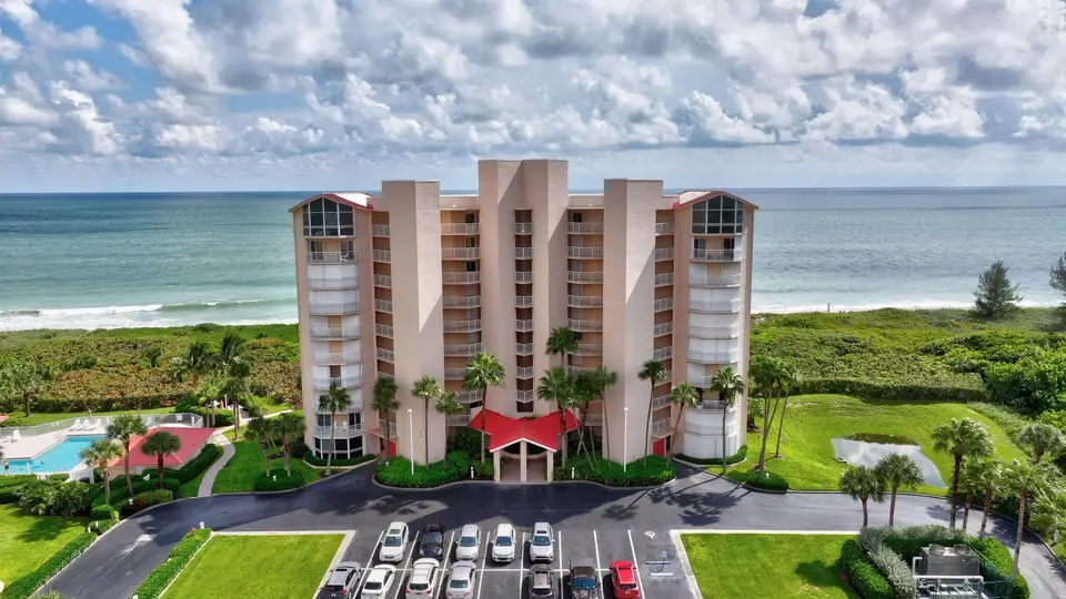3870 N Hwy A1A, Fort Pierce, FL 34949