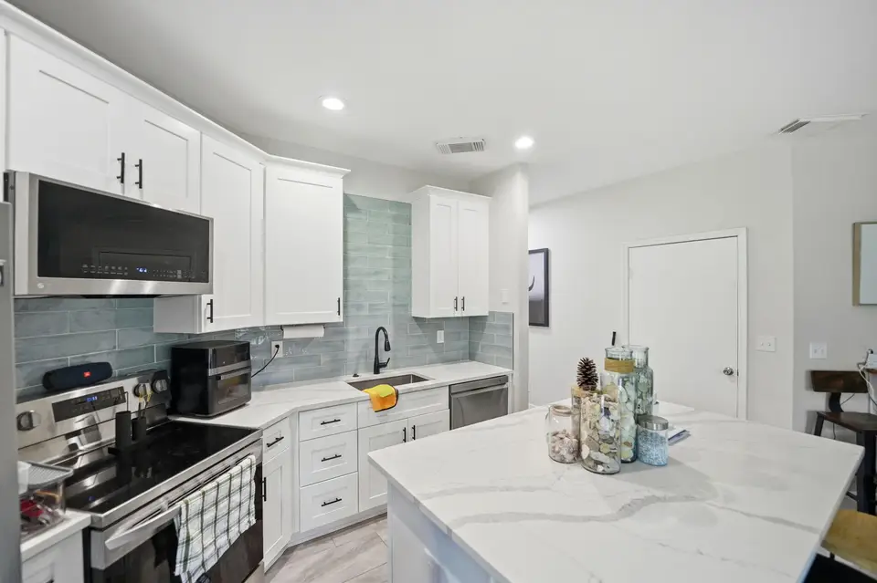 10053 Perfect Drive 61, Port St. Lucie, FL 34986