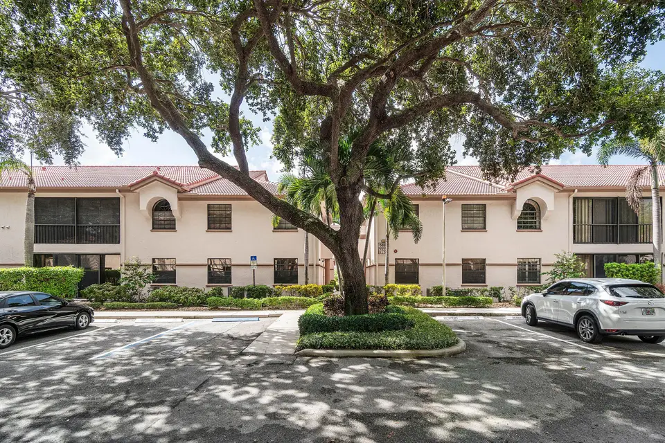 5188 EUROPA Drive C, Boynton Beach, FL 33437