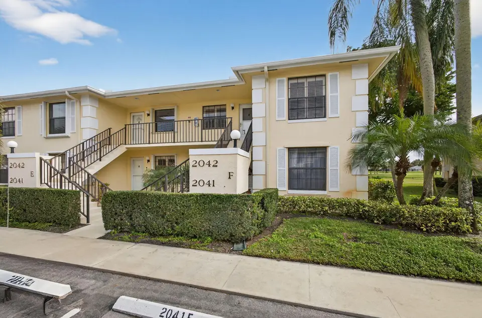 2041 Keystone Drive F, Jupiter, FL 33458