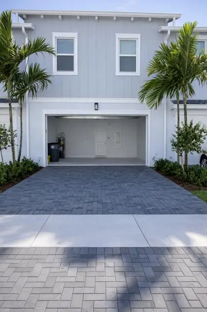 4394 S LONGWOOD LAKE Square, The Acreage, FL 33470