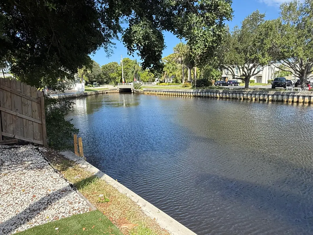 620 NE 20TH Street 1, Wilton Manors, FL 33305