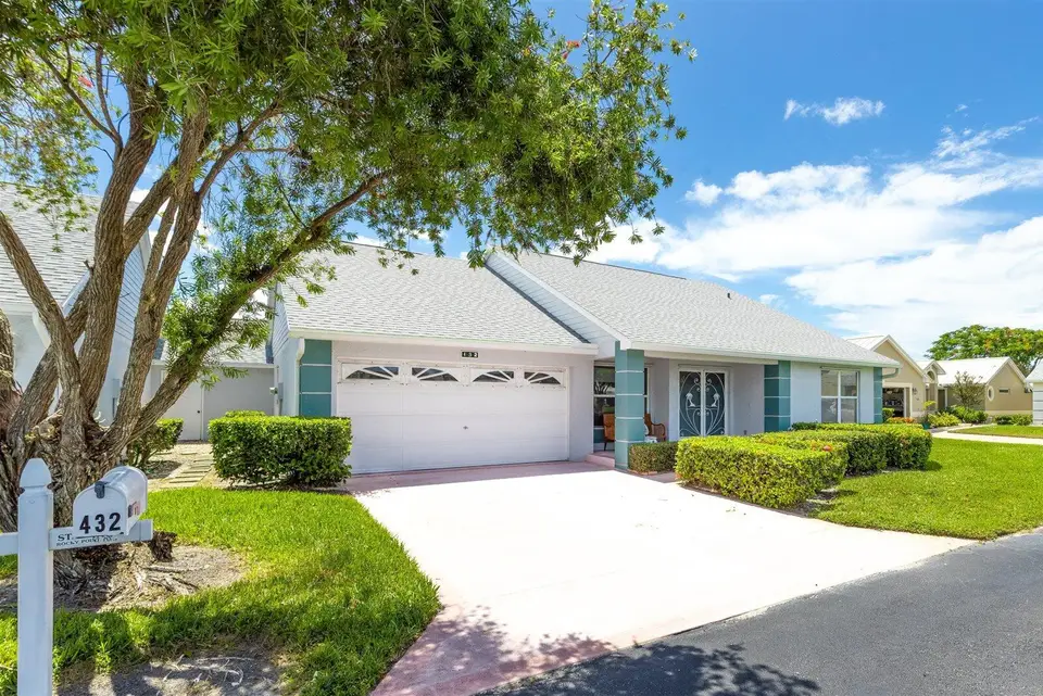 432 NW Sherry Lane, Port St. Lucie, FL 34986