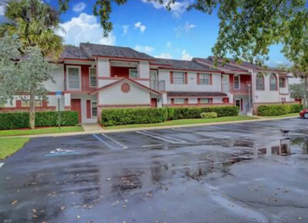 2584 NW 89th Drive 2584, Coral Springs, FL 33065