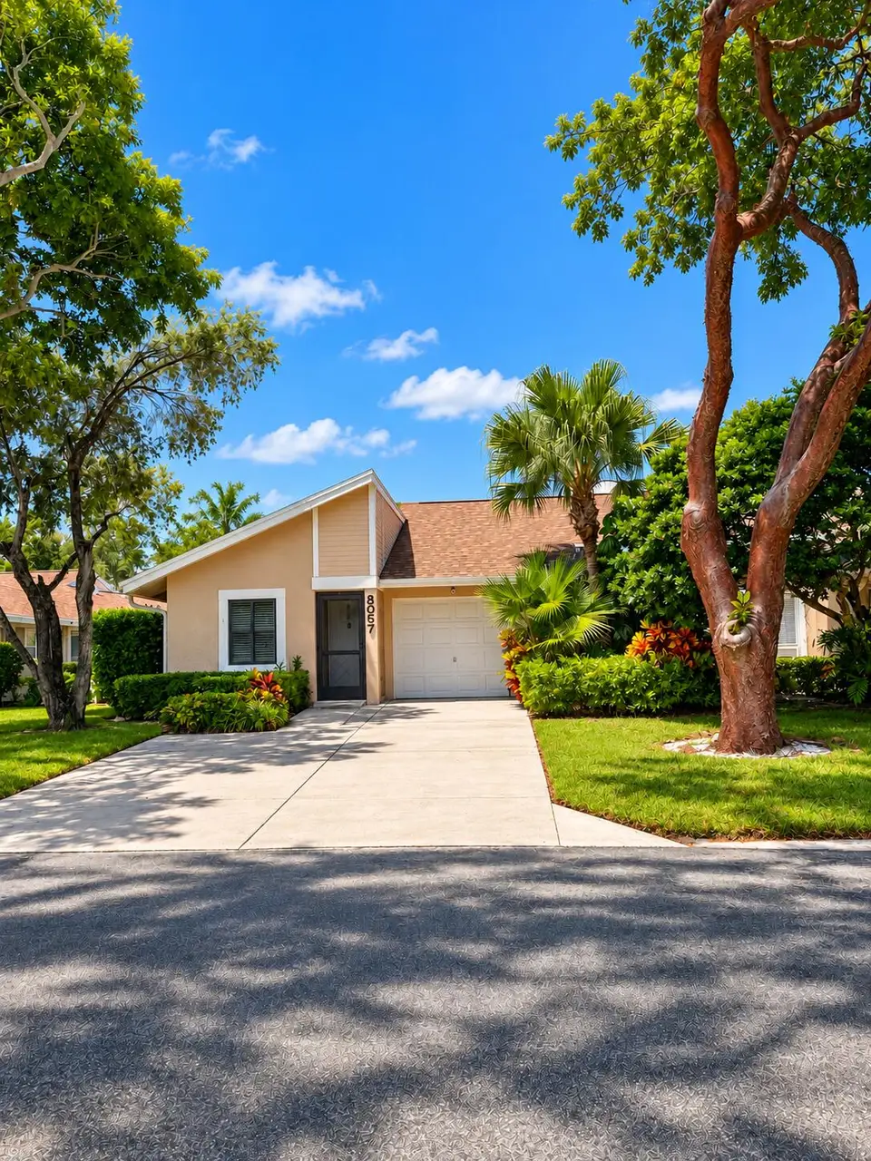 8057 SPRINGTREE Road, Boca Raton, FL 33496