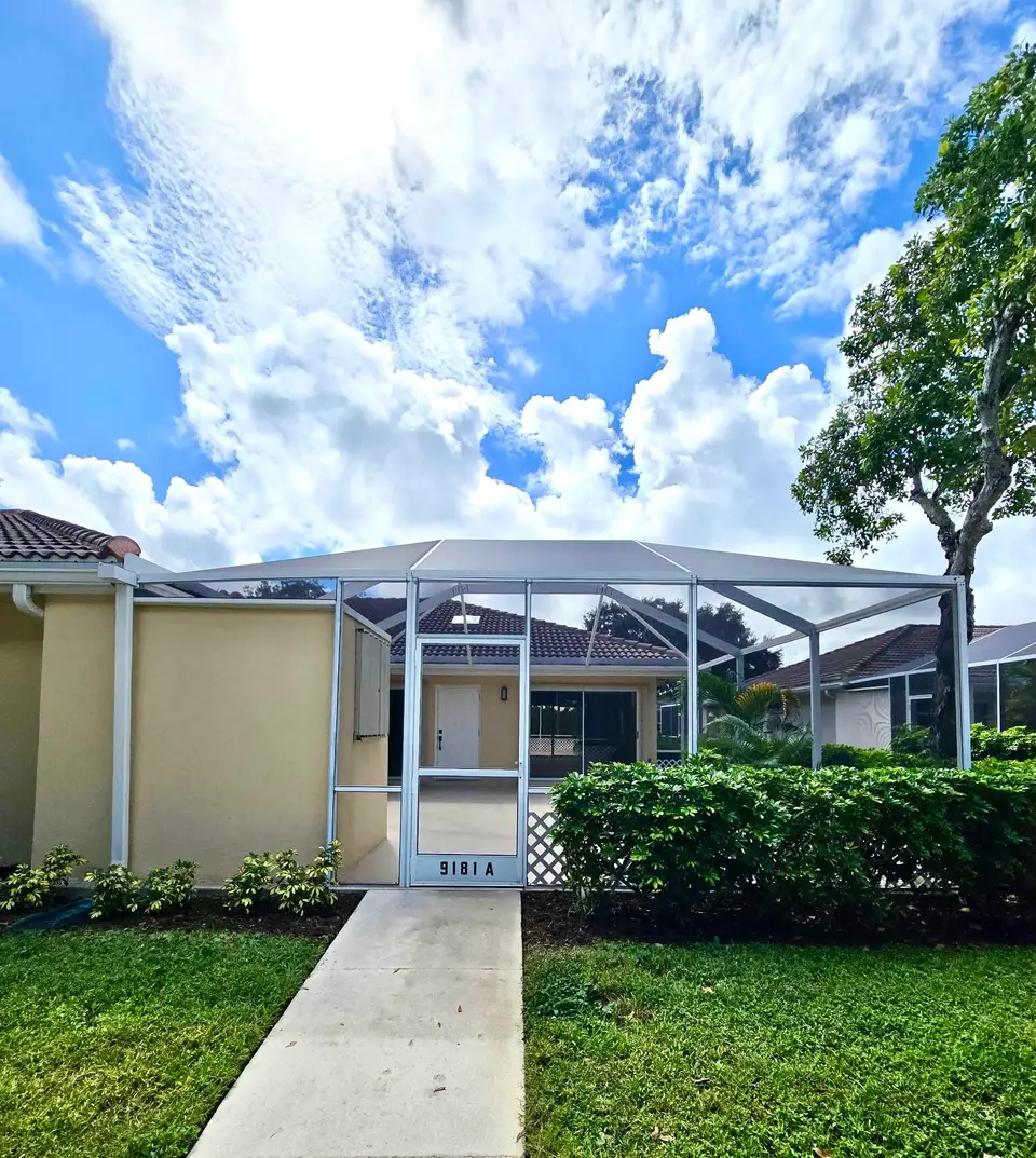 9181 SUN TERRACE Circle A, Palm Beach Gardens, FL 33403