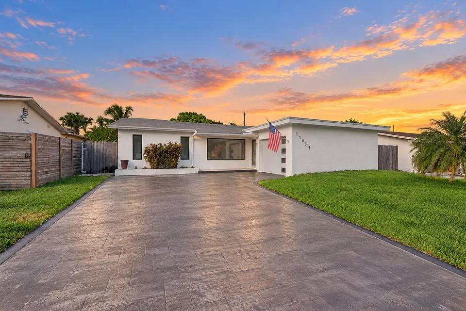 11631 NW 29th Street, Sunrise, FL 33323