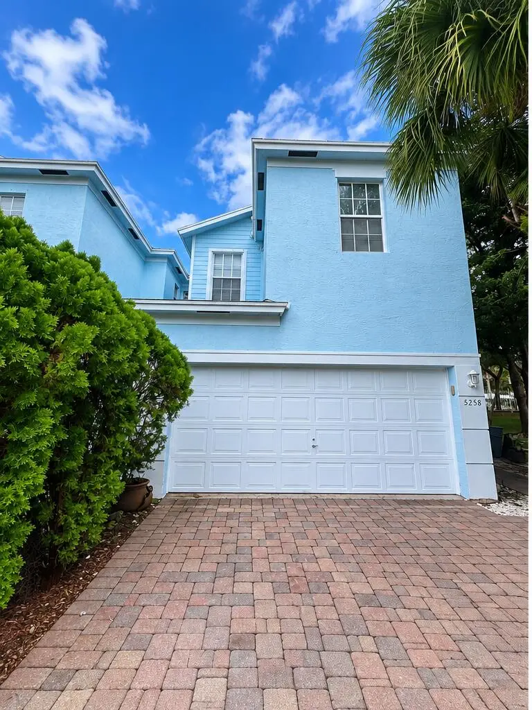 5258 WHITE OLEANDER, West Palm Beach, FL 33415