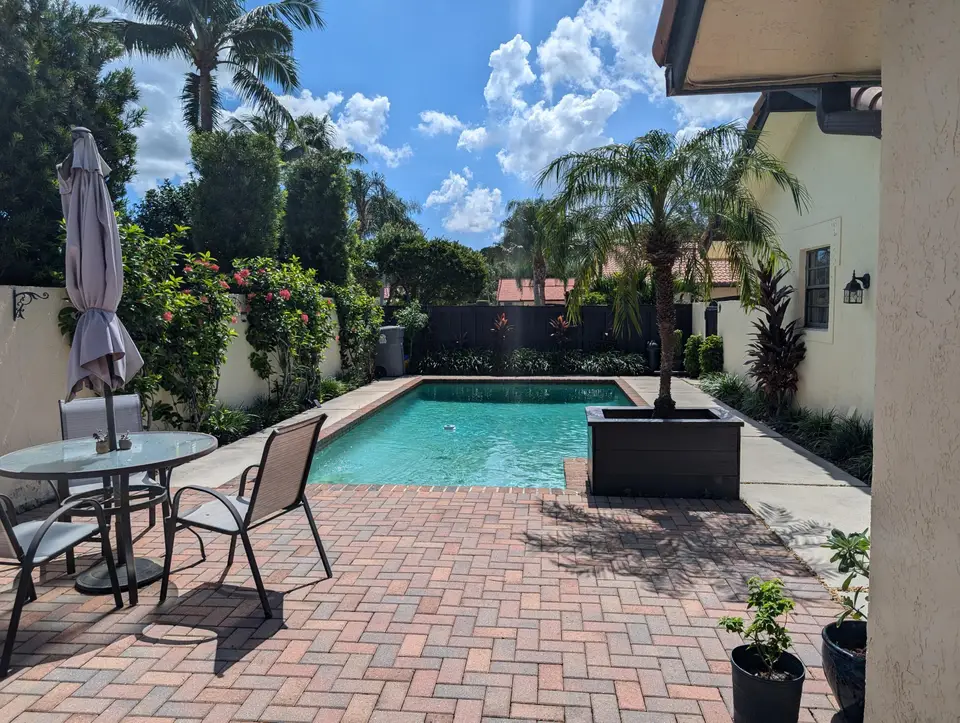 21714 San Simeon Circle, Boca Raton, FL 33433