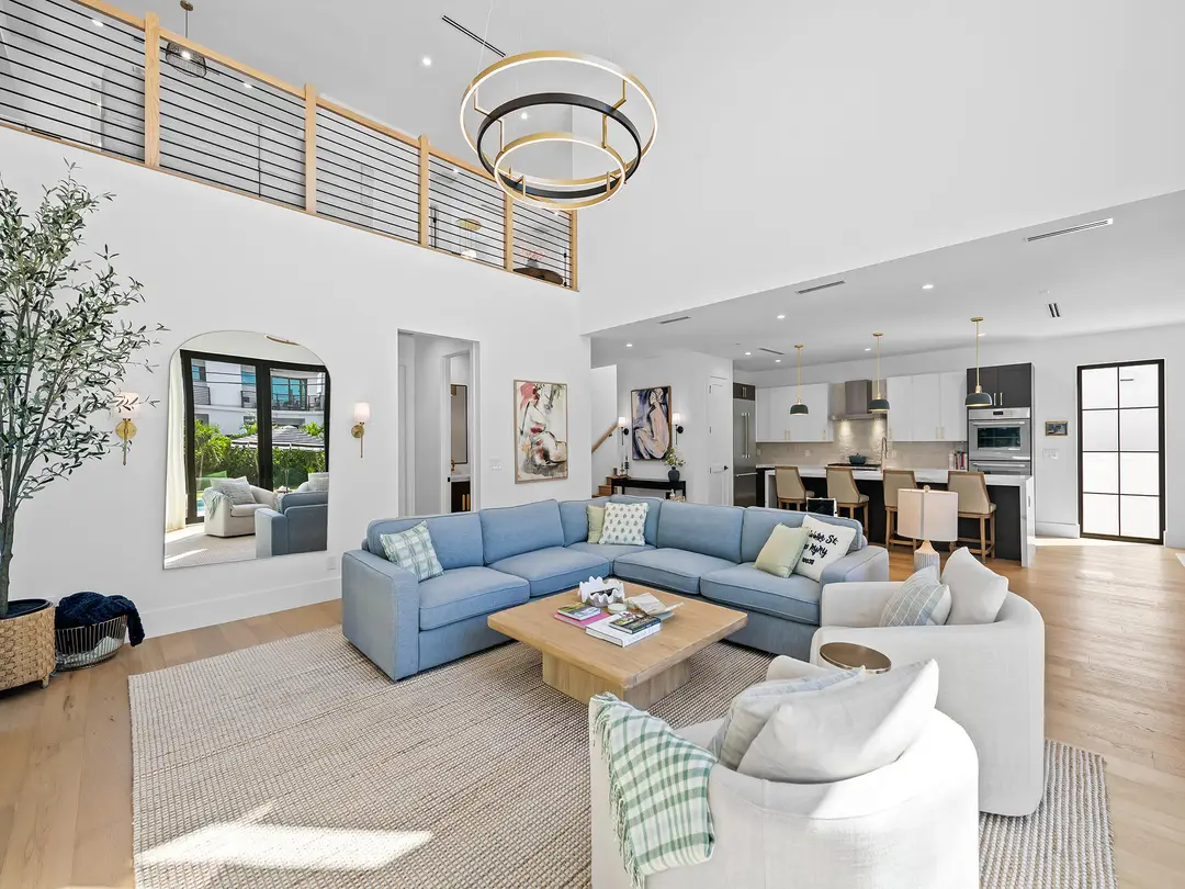 1317 NE 17th Avenue, Fort Lauderdale, FL 33304
