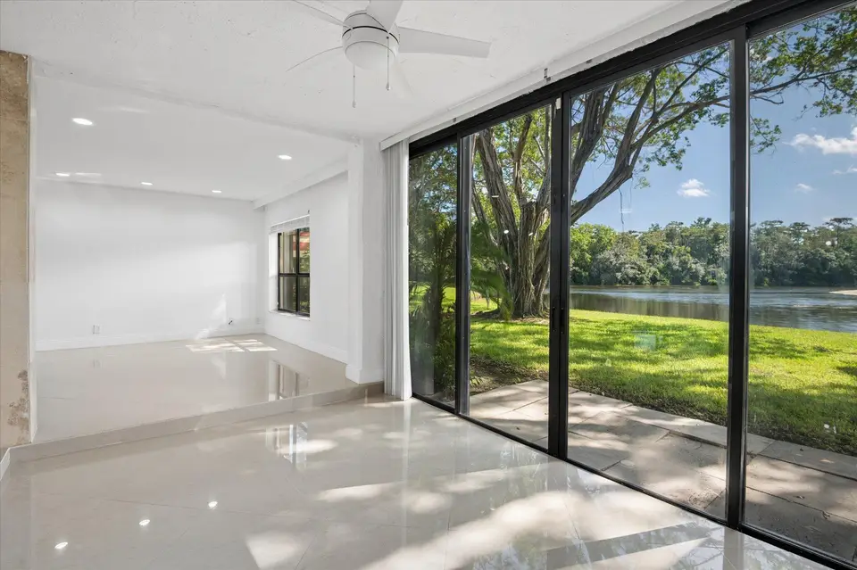 4119 CARAMBOLA Circle S 2120, Coconut Creek, FL 33066