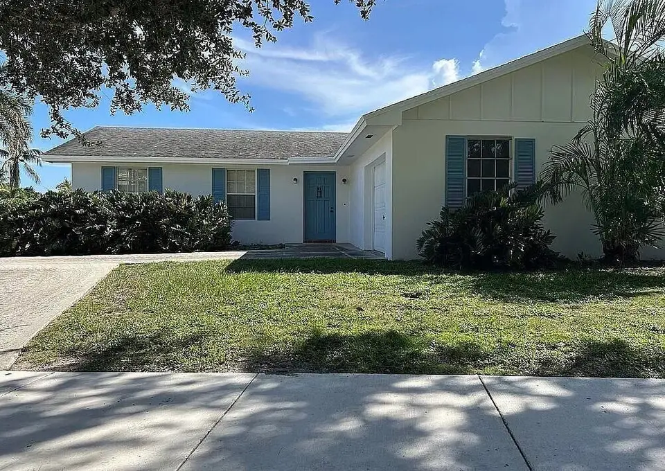 336 Tequesta Drive, Jupiter, FL 33469