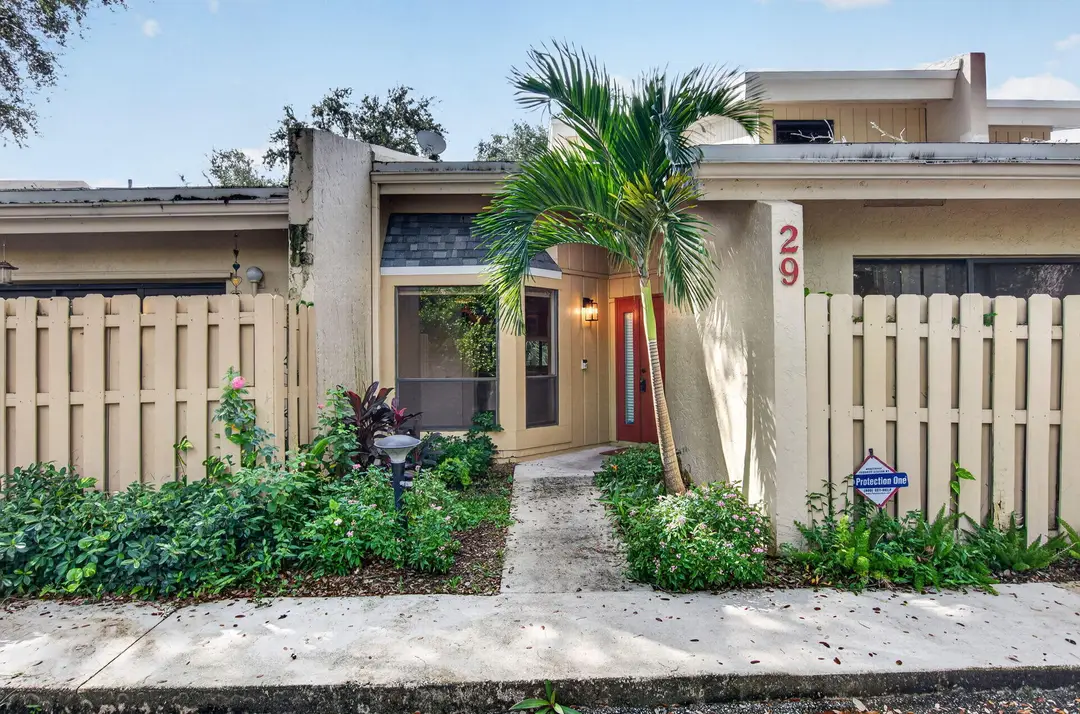 1400 NW 9TH Avenue D-29, Boca Raton, FL 33486
