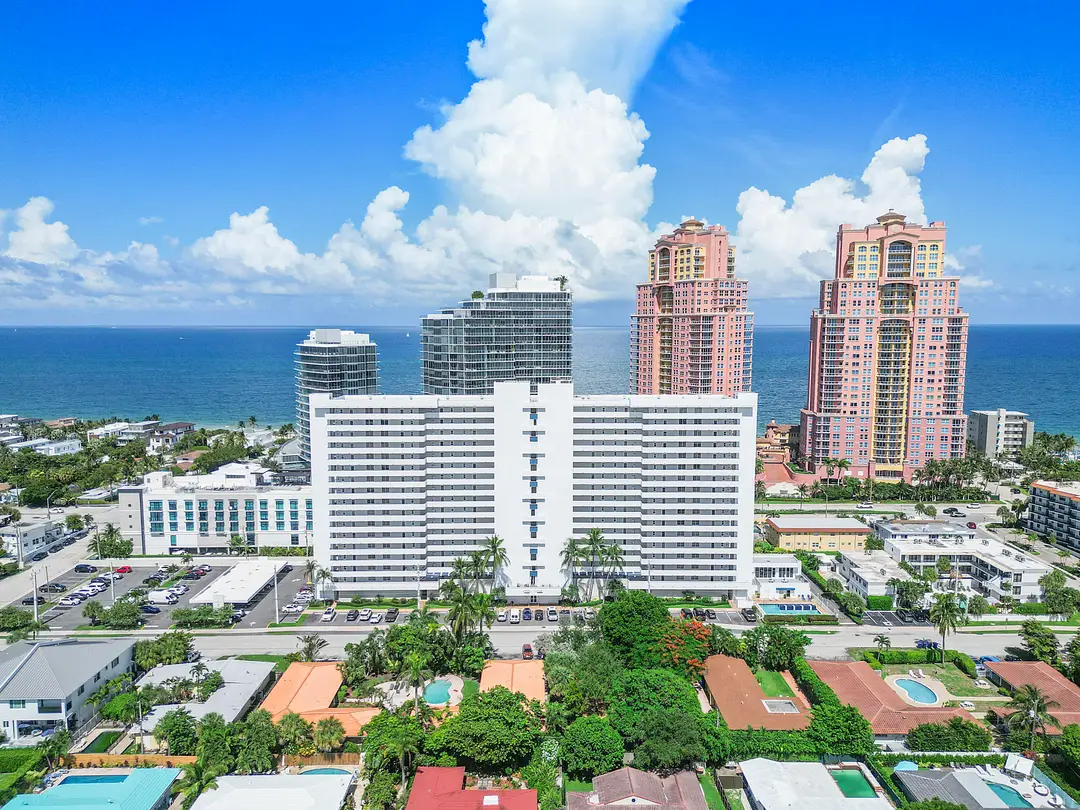 2200 NE 33rd Avenue 6B, Fort Lauderdale, FL 33305
