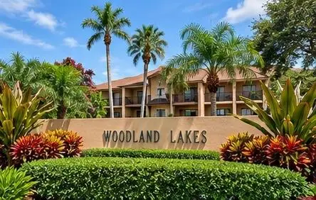 5344 WOODLAND LAKES Drive 225, Palm Beach Gardens, FL 33418