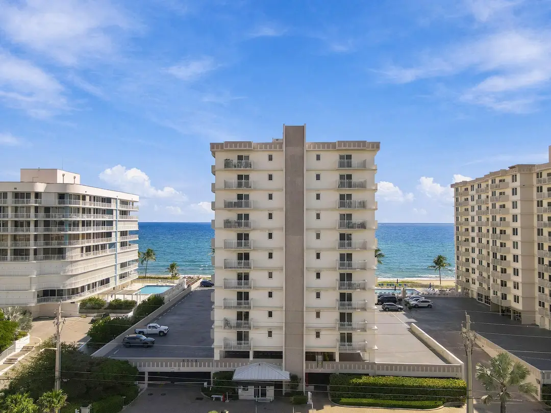 33_aerial view