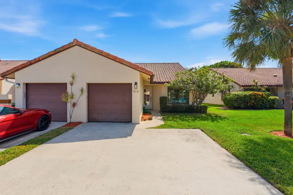 414 Buttonwood Place, Boca Raton, FL 33431