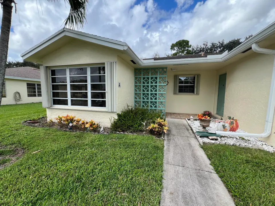 5181 LAKEFRONT Boulevard A, Delray Beach, FL 33484