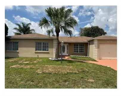 8211 NW 66th Terrace, Tamarac, FL 33321