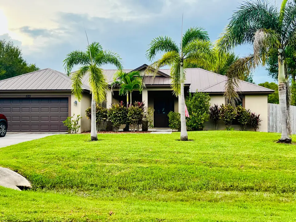 5713 Seagrape Drive, Fort Pierce, FL 34982