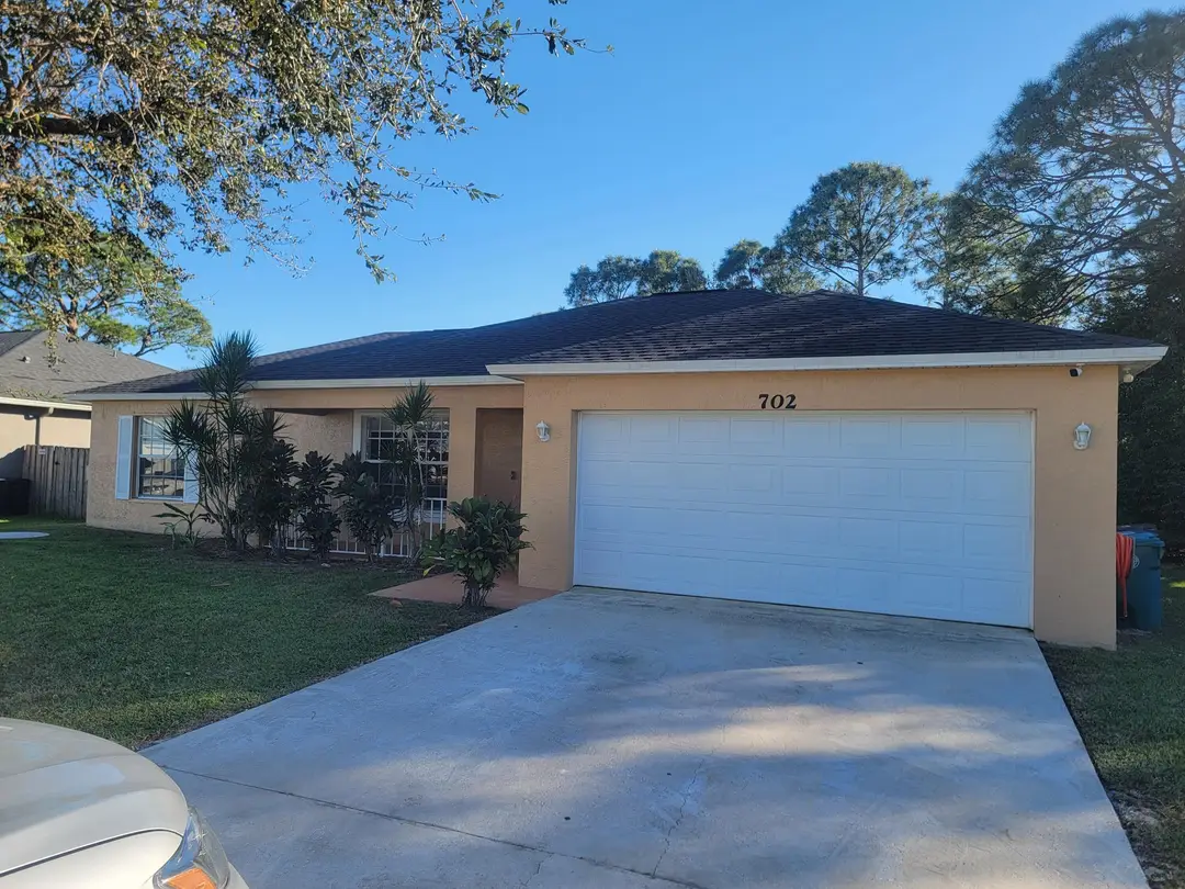 702 NW KILPATRICK Avenue, Port St. Lucie, FL 34983
