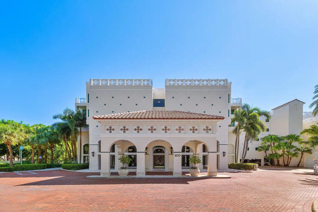 100 SE 5th Avenue 414, Boca Raton, FL 33432