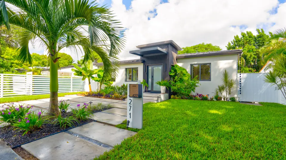 4271 SW 13TH Street, Miami, FL 33134