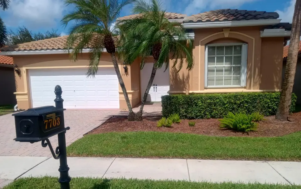 7703 CAPRIO Drive, Boynton Beach, FL 33472