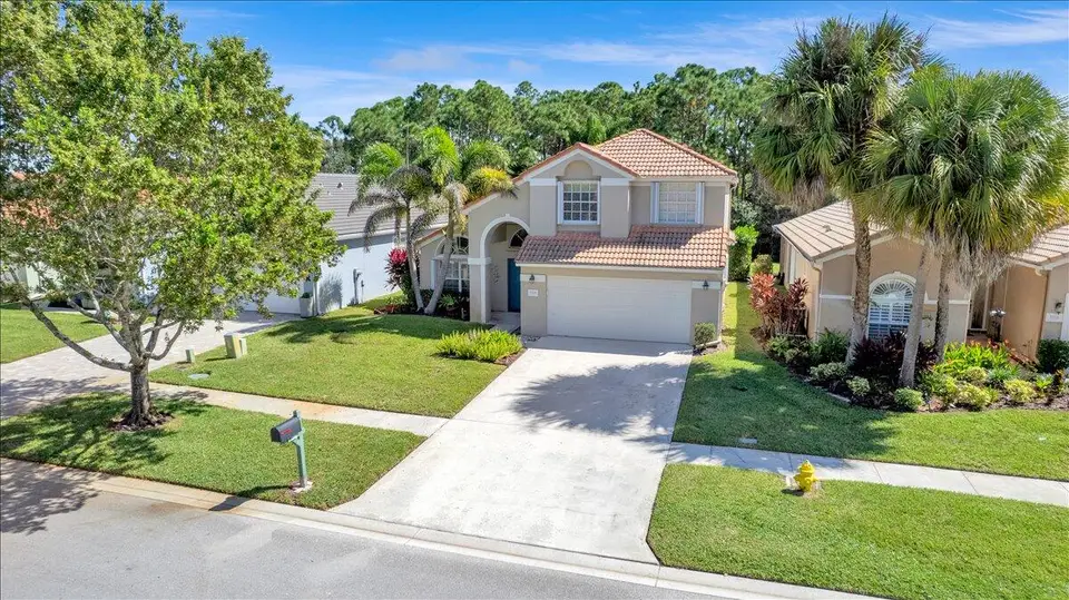 7119 SE Twin Oaks Circle, Stuart, FL 34997