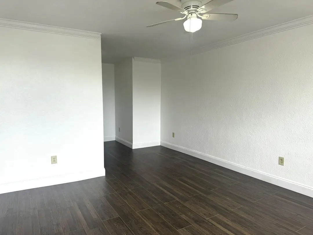 673 SW 7th Street 1, Belle Glade, FL 33430