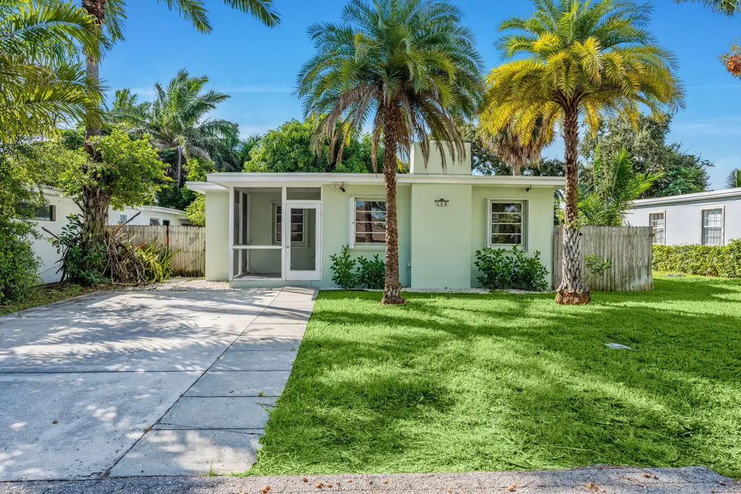 128 E Central Boulevard, Lantana, FL 33462