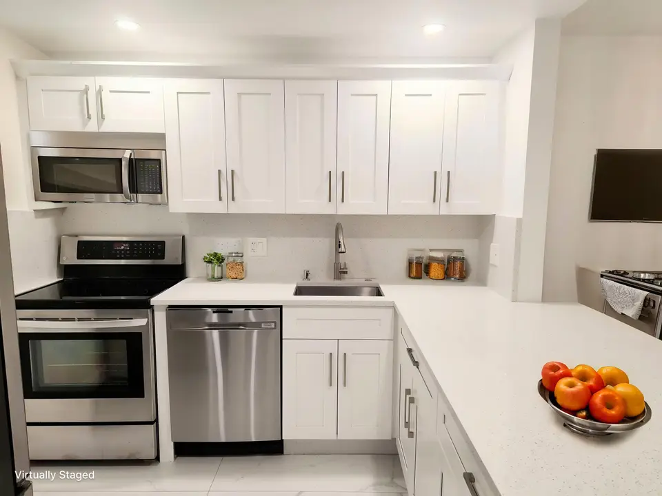14790 BONAIRE Boulevard 202, Delray Beach, FL 33446