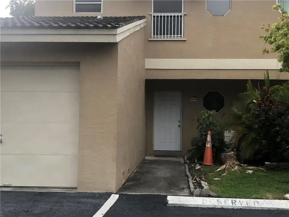 3783 NW 91ST Lane 3783, Sunrise, FL 33351