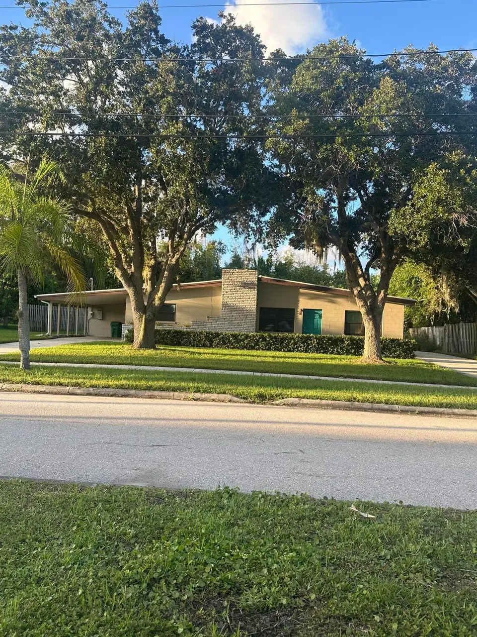 336 CHAMBERLAIN Boulevard, St. Lucie Village, FL 34946