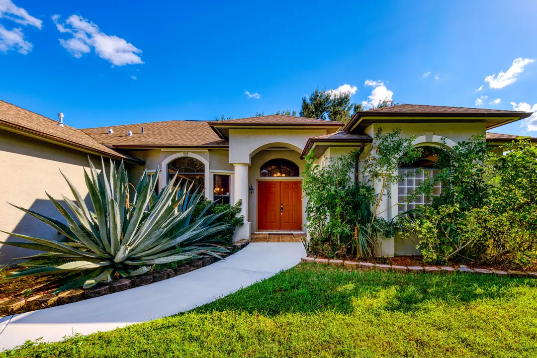 1508 SW Crater Ave-7