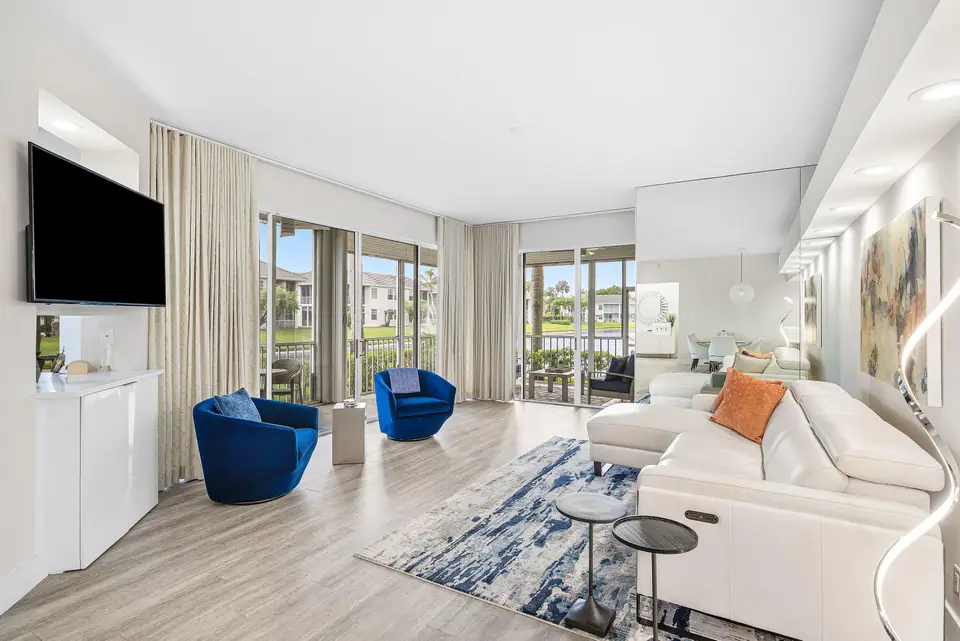 5064 Lake Catalina Drive A, Boca Raton, FL 33496
