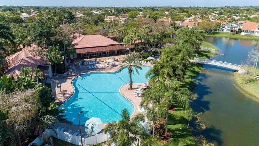 20511 Vía Marisa, Boca Raton, FL 33498