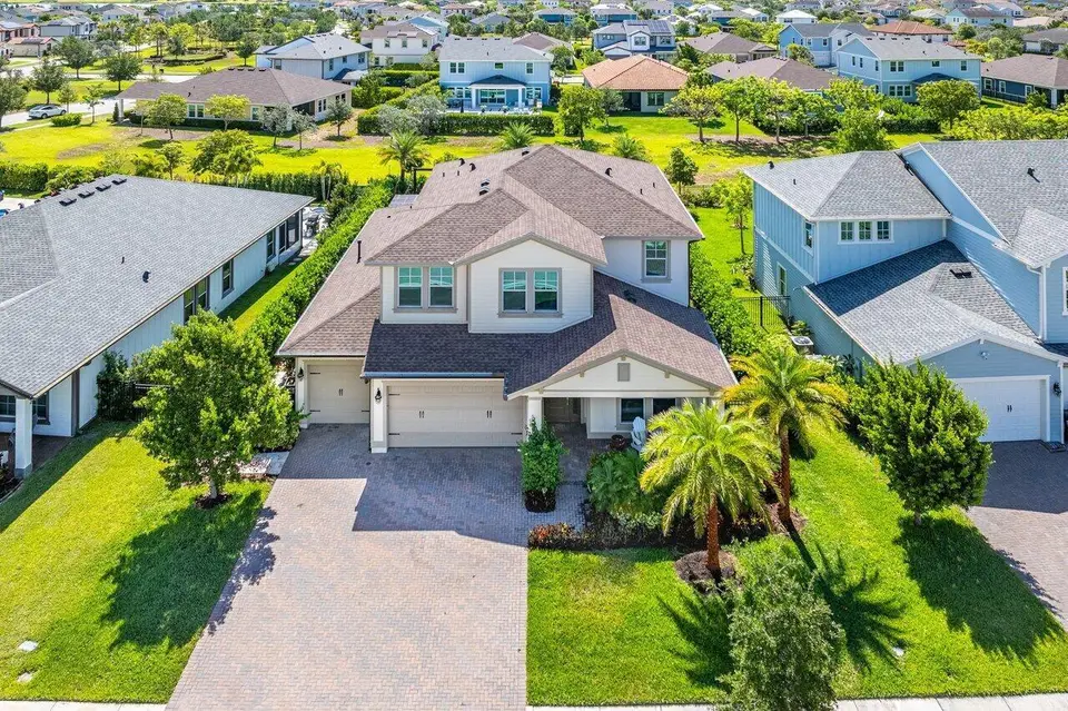 1142 ARROWHEAD POINT Road, The Acreage, FL 33470