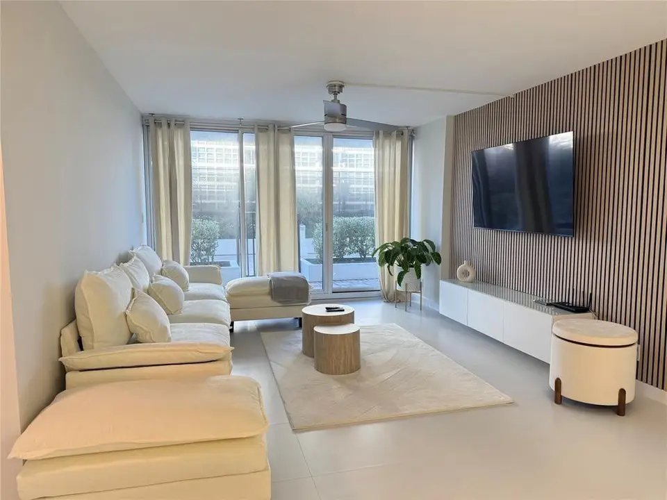 525 N OCEAN Boulevard 422, Pompano Beach, FL 33062