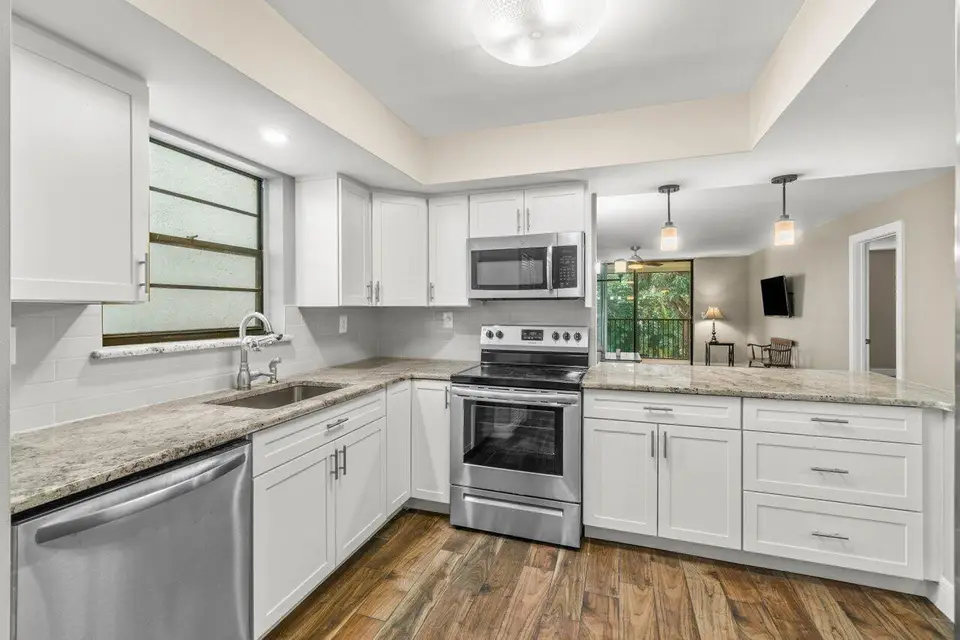 1555 S FEDERAL Highway 203, Delray Beach, FL 33483