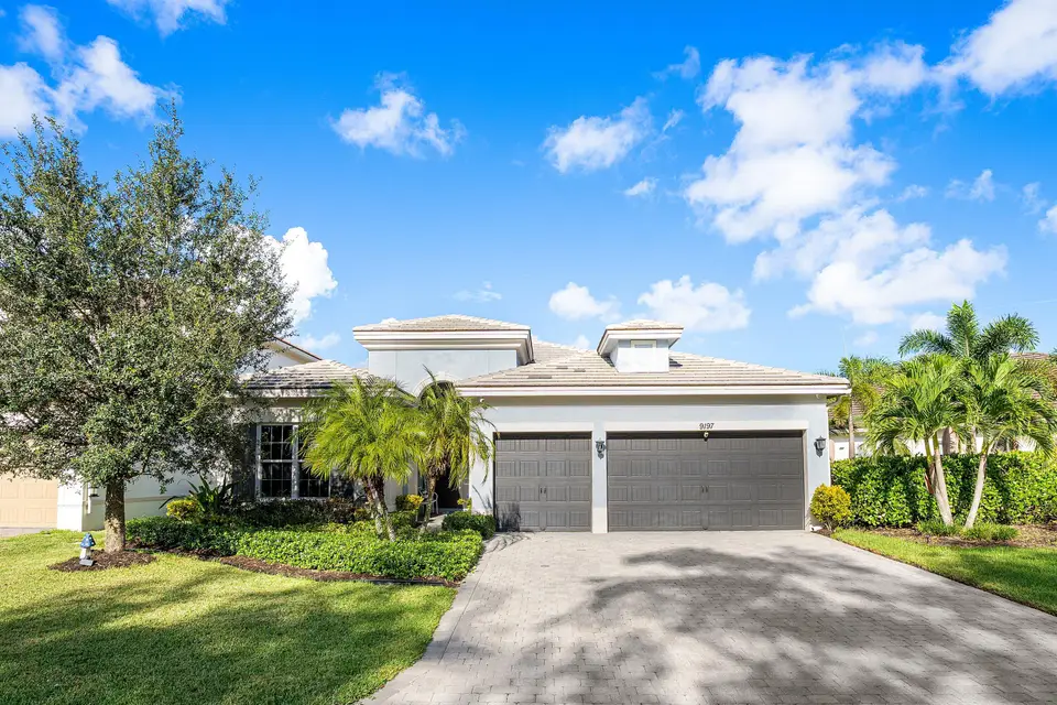 9197 Greenspire Lane, Lake Worth, FL 33467