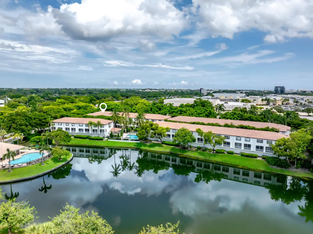 20889 Saint Andrews Boulevard, Boca Raton, FL 33433