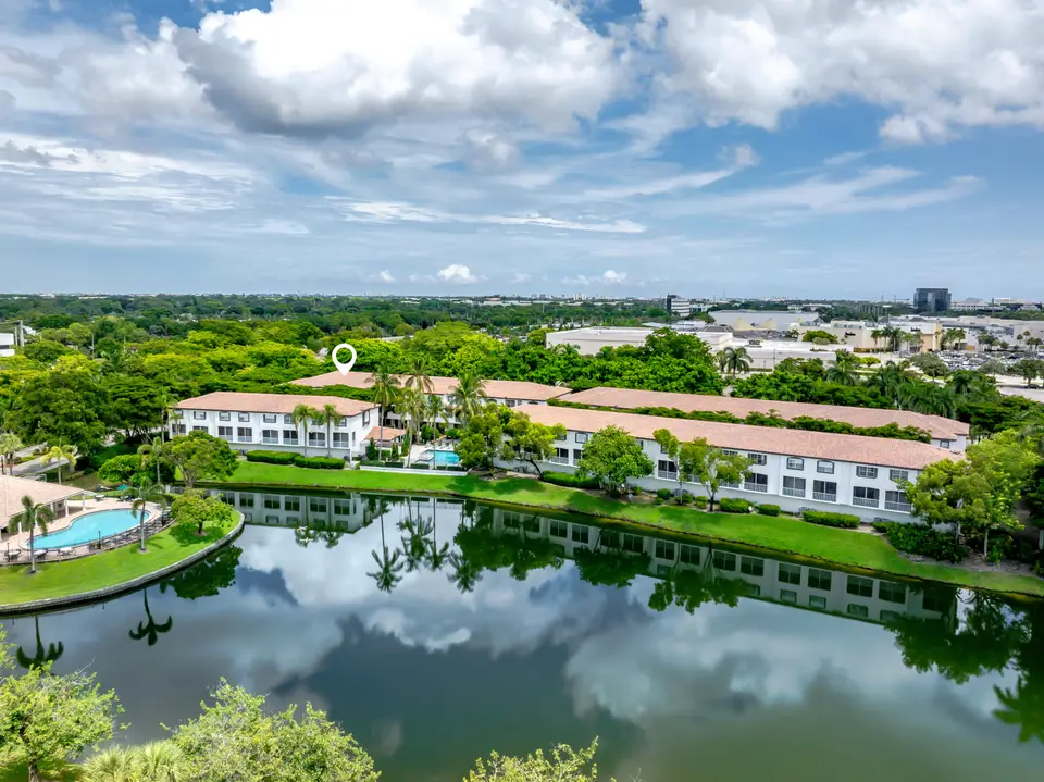 20889 Saint Andrews Boulevard, Boca Raton, FL 33433