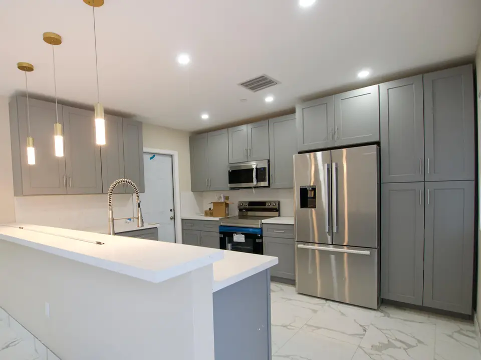5982 NW 94TH Avenue, Tamarac, FL 33321