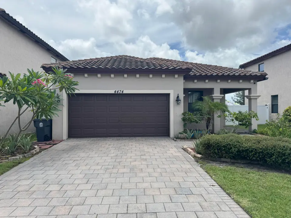 4474 Buena Tara Drive, West Palm Beach, FL 33413