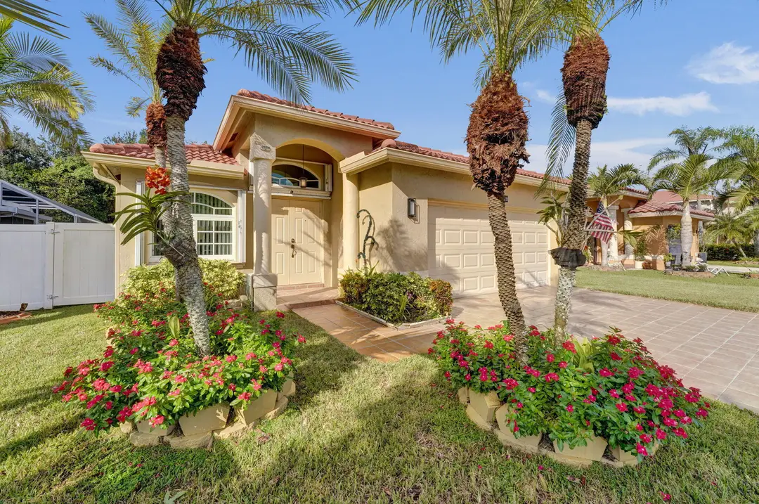 226 SW 206TH Avenue, Pembroke Pines, FL 33029