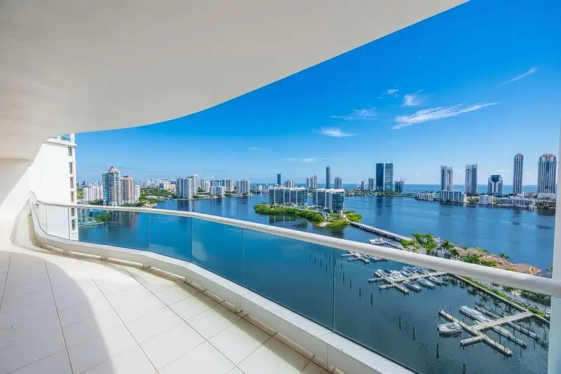 7000 Island Boulevard 2905, Aventura, FL 33160