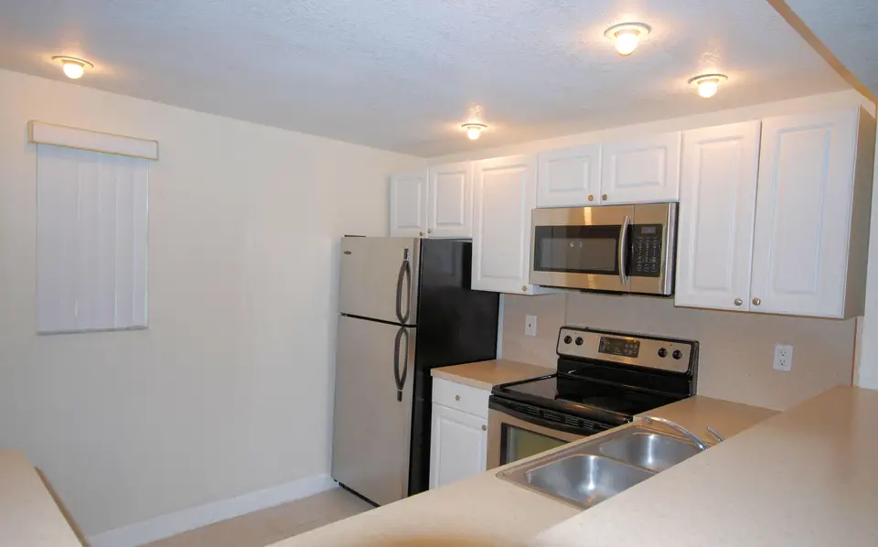 1505 Crescent Circle C34, West Palm Beach, FL 33403